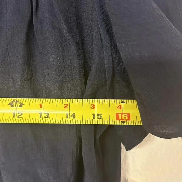 Nanette Lepore Chic Romantic Curbed
Yoke flutter sleeves Boho Flowy small NWT - Picture 9 of 12